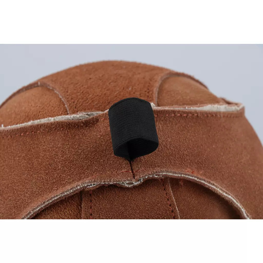 Excellent Horse Fun Play Ball Suede Bruin