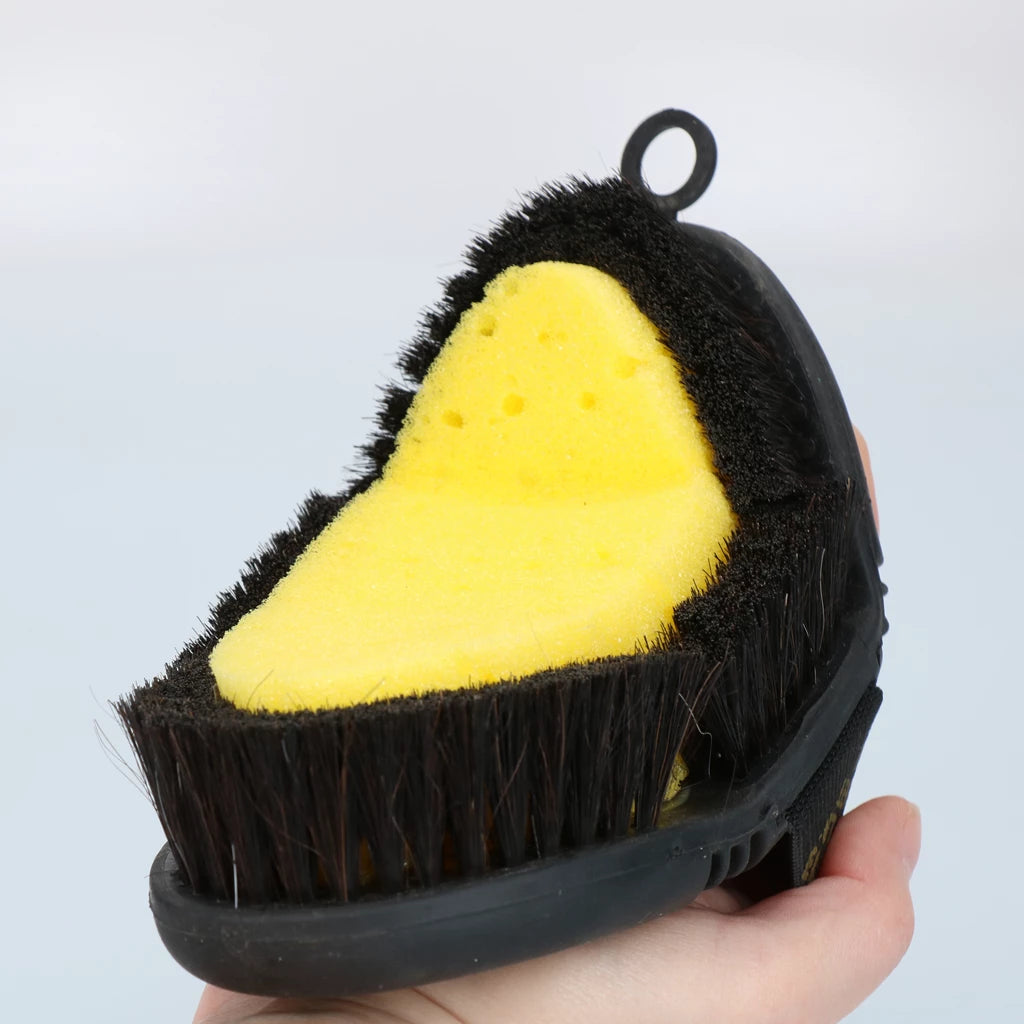 Excellent Horse Flexi Brush Spons