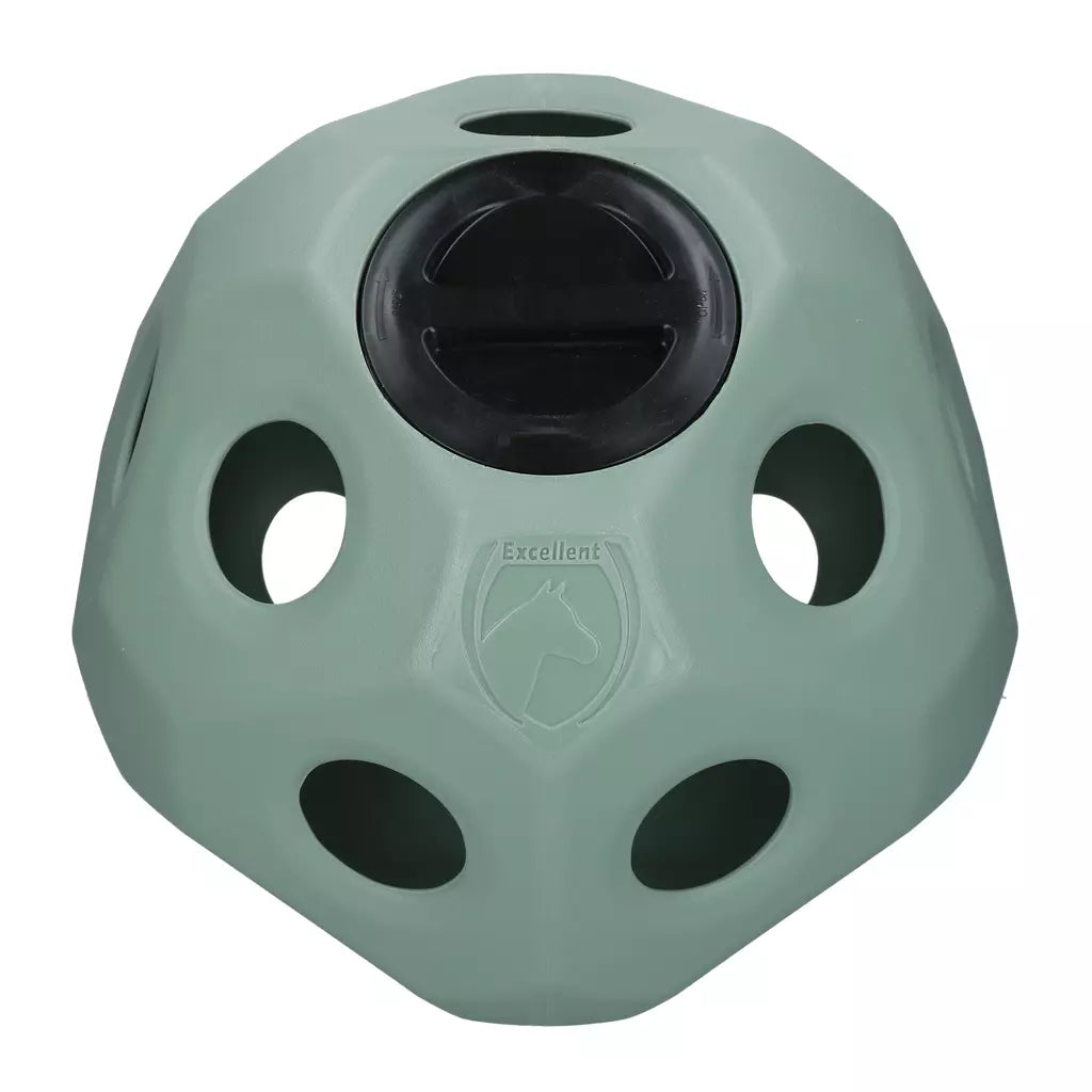 Excellent Horse Feed & Play Ball