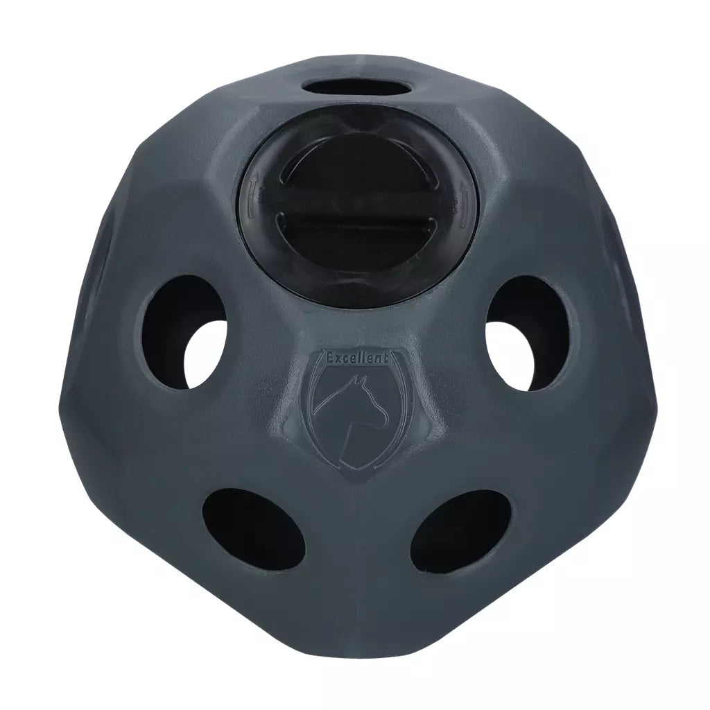 Excellent Horse Feed & Play Ball